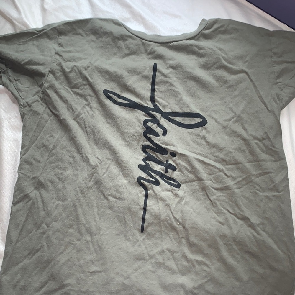 T shirt